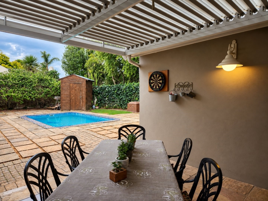 3 Bedroom Property for Sale in Denver Park Western Cape